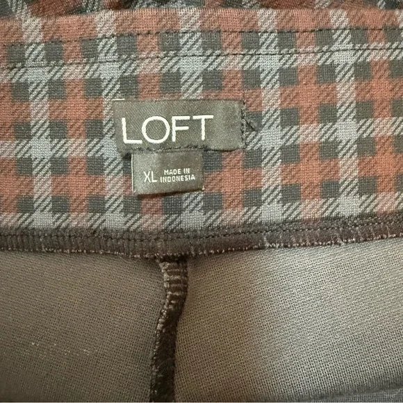 LOFT Women's Burgundy Plaid Checkered Leggings - Picture 3 of 6